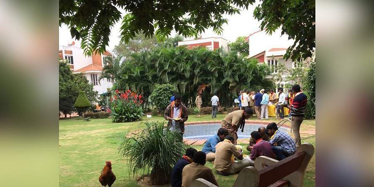 பெங்களூரு ஆட்டோ ஓட்டுநரின் ரூ.1.6 கோடி மதிப்புள்ள பங்களா: இப்போ இதுதாங்க ஹாட் நியூஸ்