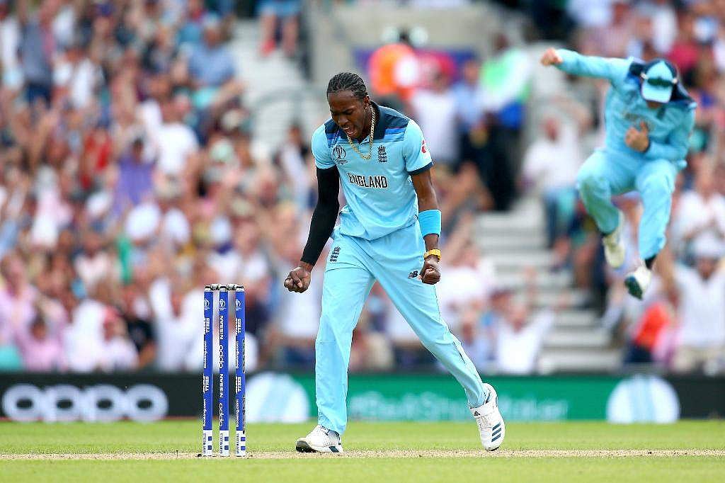 உலகக் கோப்பை முதல் ஆட்டத்தில் அசத்திய ஸ்டோக்ஸ், ஆர்ச்சர்: ஹைலைட்ஸ் விடியோ!