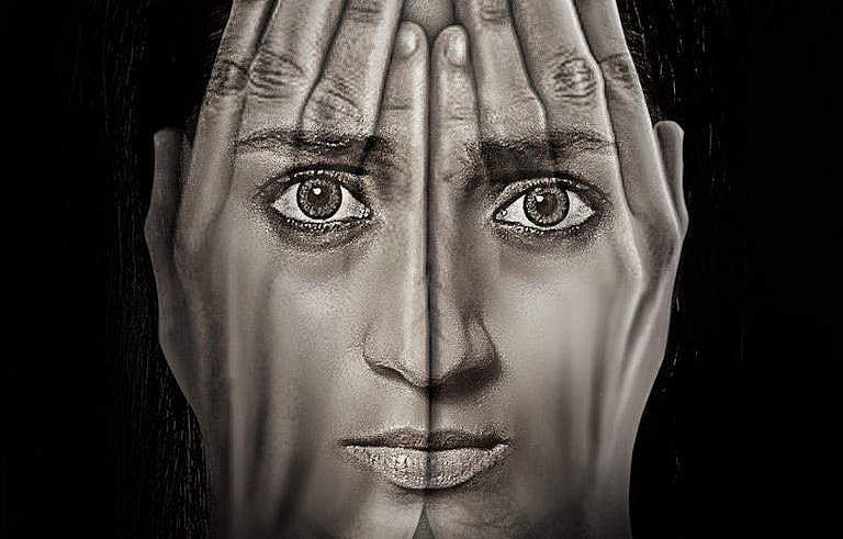 த்ரிஷா நடித்துள்ள பரமபதம் விளையாட்டு பட டிரெய்லர் வெளியீடு!