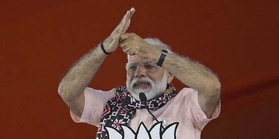 ஃபானி புயலிலும் அரசியல் செய்கிறார் 'வேகத்தடை' முதல்வர்: மோடி குற்றச்சாட்டு