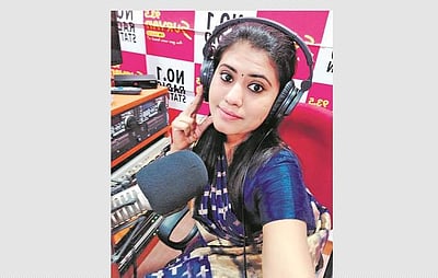 இருந்த இடத்தில் இனிதே பொழுதை போக்க இது உதவுகிறது!