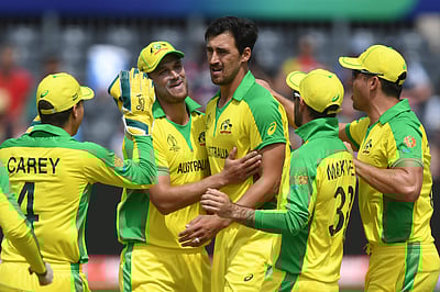 207 ரன்களுக்கு ஆட்டமிழந்தது ஆப்கானிஸ்தான்