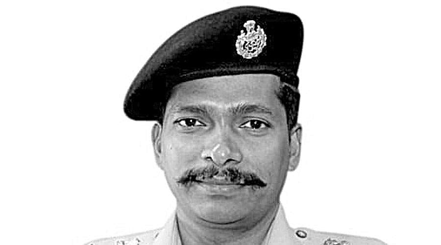 தன்னிலை உயர்த்து! - 48: அழிவதற்கே ஆணவம்!