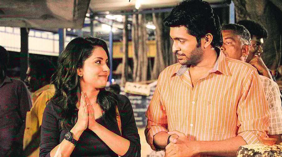 ஒரு சந்தோஷத்தின் கதவு மூடினால் இன்னொரு சந்தோஷத்தின் கதவு திறக்கிறது