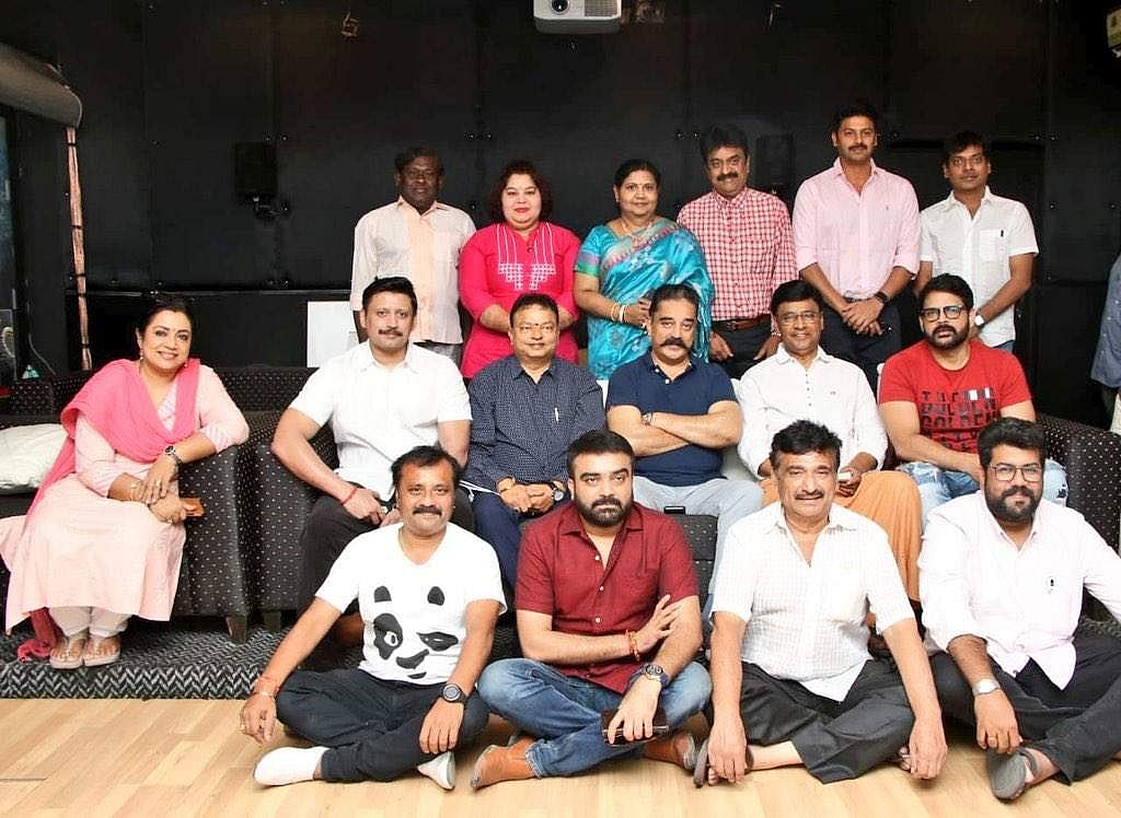 கமல்ஹாசனைச் சந்தித்து ஆதரவு திரட்டிய பாக்யராஜ் அணியினர்!