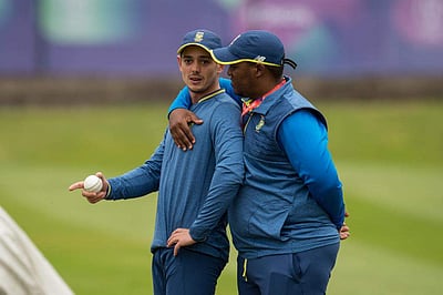 உலகக் கோப்பை: நியூஸிலாந்துக்கு எதிராக தென் ஆப்பிரிக்கா முதலில் பேட்டிங்!