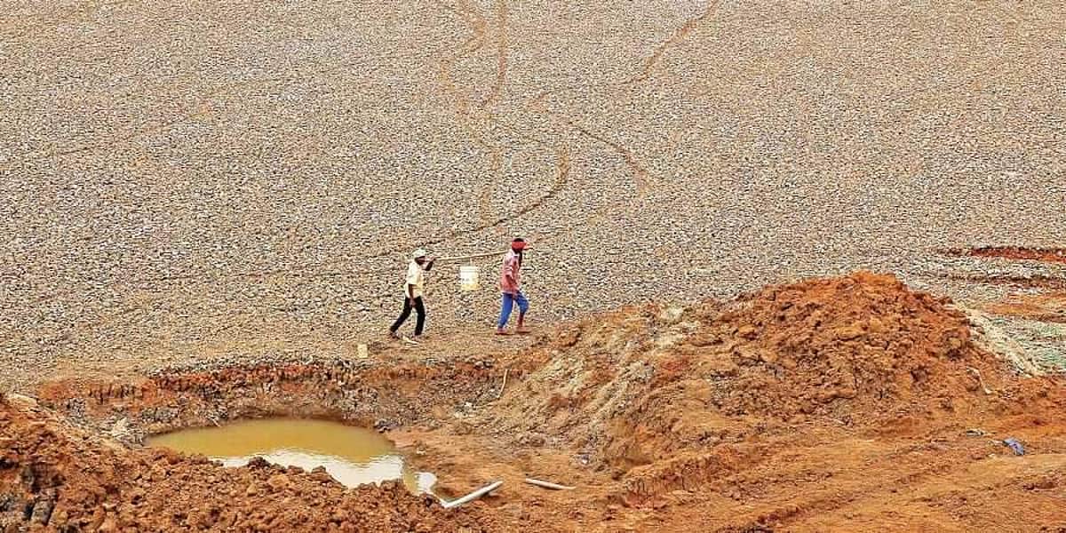 முழுமையான எலும்புக் கூடாக மாறிப் போயிருக்கும் சிங்காரச் சென்னை!