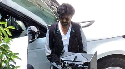 தர்பார் படத்தில் ரஜினியுடன் நடித்த ஜீவாவுக்கு குவியும் பாராட்டுக்கள்!