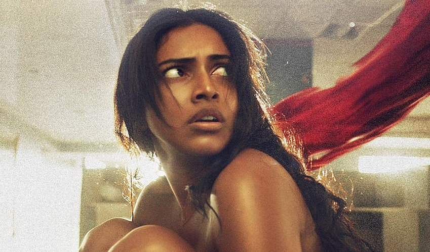 ‘ஆடை’ டீசர் வெளியான பிறகு விஜய் சேதுபதி படத்திலிருந்து தூக்கியெறியப் பட்டுள்ளேன்: அமலா பால் வேதனை!