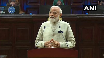 பிரதமர் மோடி தலைமையில் அனைத்துக் கட்சிக் கூட்டம் துவக்கம்