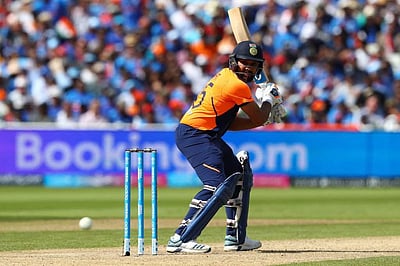 இங்கிலாந்திடம் இந்திய அணி தோல்வி: ஹைலைட்ஸ் விடியோ!