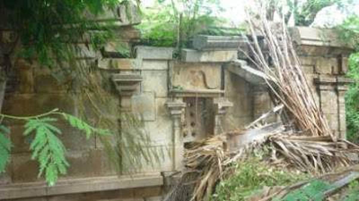 45. பண்டைய ஆவணங்கள்
