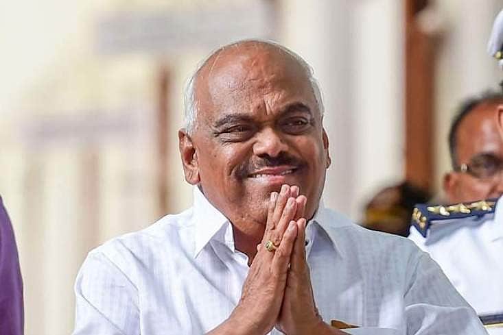 உச்ச நீதிமன்றத்தின் அதிகாரத்துக்கு கர்நாடக சபாநாயகர் சவால் விட முயற்சிக்கிறாரா? உச்ச நீதிமன்ற நீதிபதிகள்