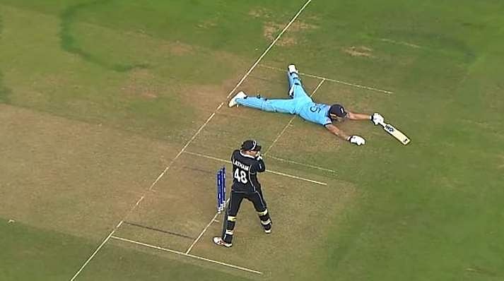 இங்கிலாந்து அணிக்கு 6 ஓவர் த்ரோ ரன்கள் வழங்கியது நடுவர்களின் தவறு: பிரபல நடுவர் சைமன் டாஃபல் கருத்து!