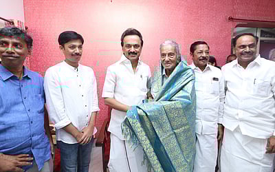 முதுபெரும் மார்க்சிஸ்ட் தலைவர் சங்கரய்யா பிறந்தநாள்: ஸ்டாலின் நேரில் வாழ்த்து    