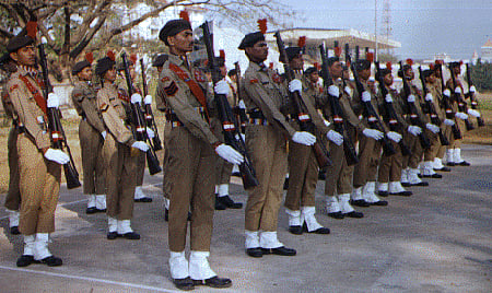 விண்ணப்பித்துவிட்டீர்களா..? 8-வது தேர்ச்சி பெற்றவர்களுக்கு ரூ.62 ஆயிரம் சம்பளத்தில் அரசு வேலை!