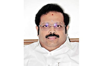 வேலூர் தொகுதியை கைப்பற்றுகிறது திமுக: கதிர் ஆனந்த் 8,460 வாக்குகள் வித்தியாசத்தில் முன்னிலை