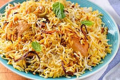 பிரியாணியைத் தொடக்கூடாது: கிரிக்கெட் வீரர்களுக்குப் புதிய கட்டளை!