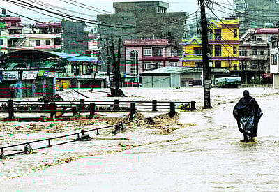 நேபாள வெள்ளம்: பலி எண்ணிக்கை 90-ஆக அதிகரிப்பு