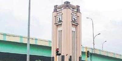 மின்ட் மணிக்கூண்டு ஒரு நாளில் 2 முறை மட்டும் சரியான நேரத்தைக் காட்டும் மர்மம் என்ன? 