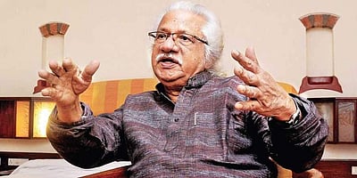 கேரள அரசிற்குத் தன் நிலத்தை இலவசமாகக் கொடுத்த அடூர் கோபாலகிருஷ்ணன்