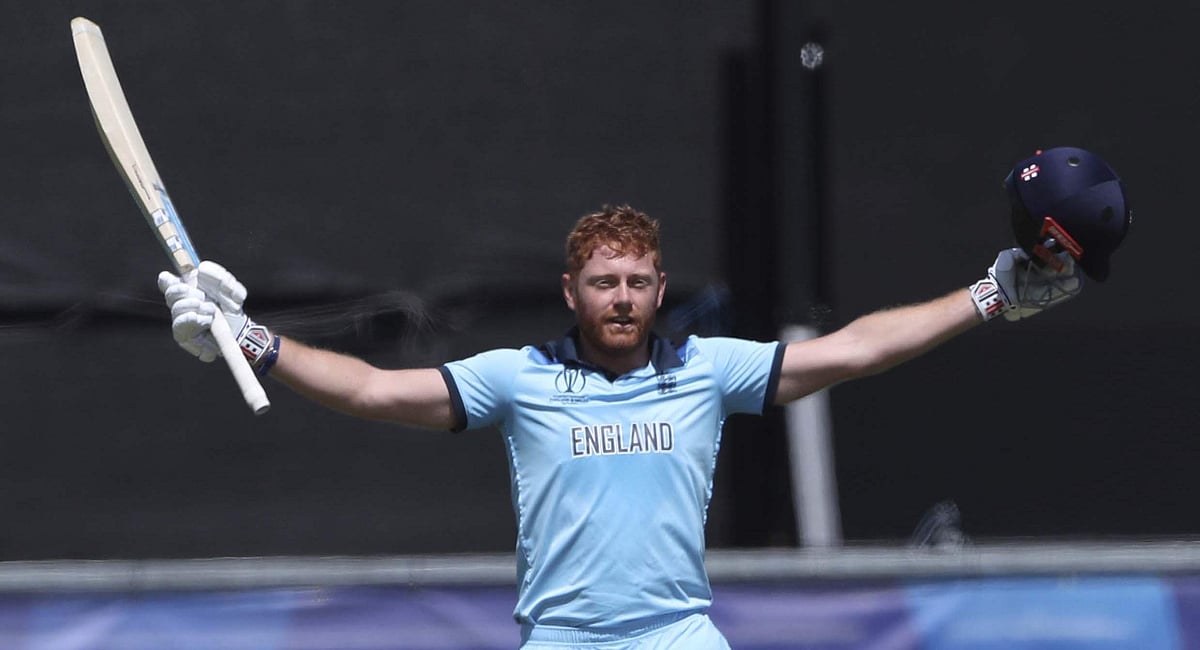 நியூஸிலாந்தை எளிதாக வென்று அரையிறுதிக்கு முன்னேறிய இங்கிலாந்து: ஹைலைட்ஸ் விடியோ!