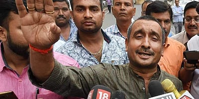 உன்னாவ் வழக்குகள்: உ.பி.யில் இருந்து விசாரணையை வேறு இடத்துக்கு மாற்ற உச்ச நீதிமன்றம் முடிவு?