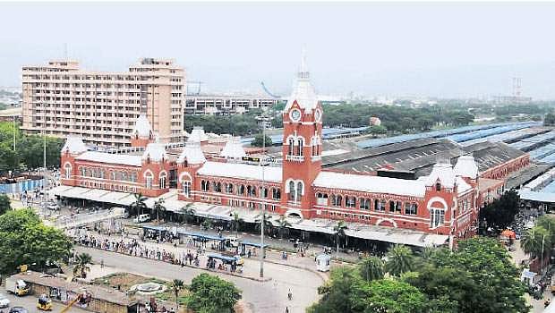 பசுமை திறன்மிகு ரயில் நிலையங்களாக உயர்த்த 62 நிலையங்கள் தேர்வு: ஒன்றரை ஆண்டுக்குள் பணிகளை முடிக்க திட்டம்