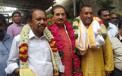 அத்திவரதரை தரிசித்த பிரபலங்கள்! - பகுதி VI