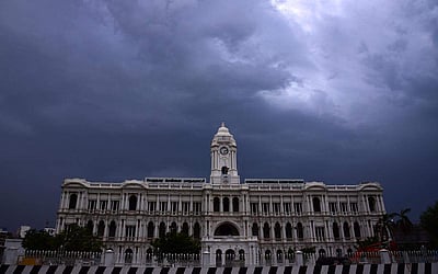 வானில் ஏற்பட்ட மாற்றம்