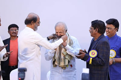 ஹீரோவாக வேண்டும் என்று நான் ஆசைப்படவேயில்லை: ரஜினி பேச்சு (விடியோ)