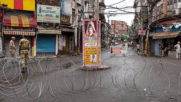 ஊரடங்கு பிறப்பிக்கப்பட்டு இன்றோடு 12 நாட்கள் ஆகிறது: ஜம்மு காஷ்மீர் எப்படி இருக்கிறது?