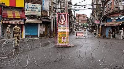 ஊரடங்கு பிறப்பிக்கப்பட்டு இன்றோடு 12 நாட்கள் ஆகிறது: ஜம்மு காஷ்மீர் எப்படி இருக்கிறது?