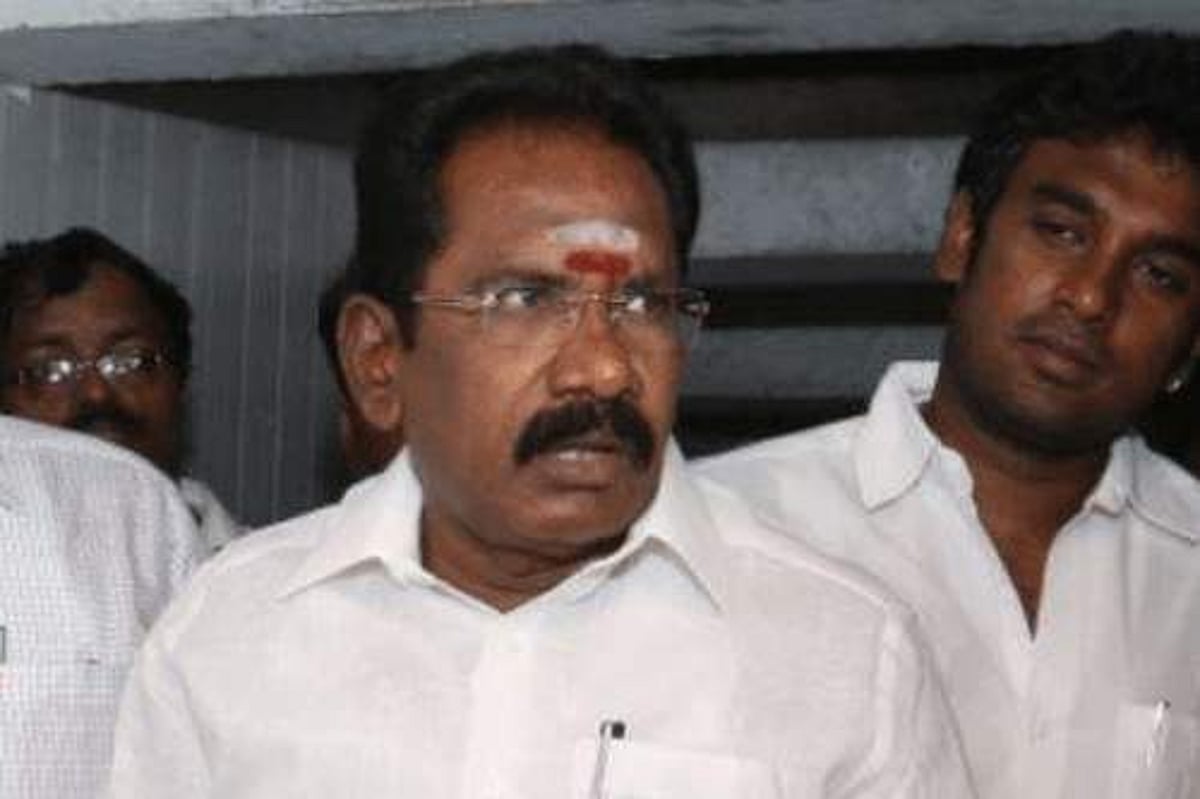 ரஜினிக்கு சிறப்பு விருது அறிவித்திருப்பது ஒரு ரசிகனாக எனக்கு மகிழ்ச்சி: அமைச்சர் செல்லூர் ராஜு