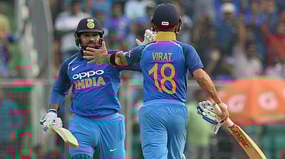 புகைப்படங்கள் சொல்லும் கசப்பான செய்தி: என்னதான் நடக்கிறது இந்திய அணியில்? 