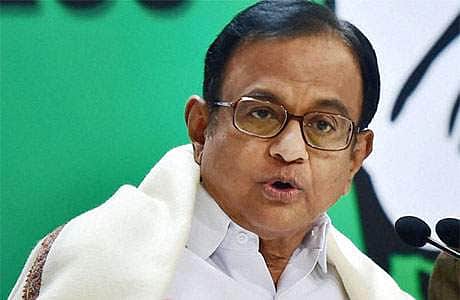 சிதம்பரத்துக்கு முன் ஜாமீன் கிடைப்பதில் நீடிக்கும் சிக்கல்: உத்தரவு பிறப்பிக்க நீதிபதி ரமணா மறுப்பு