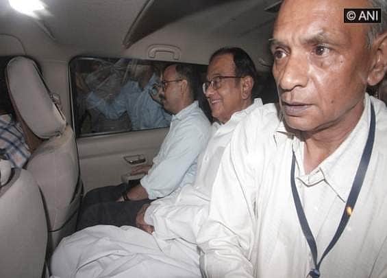 ஐஎன்எக்ஸ் வழக்கு: சிதம்பரத்திடம் சிபிஐ வைத்த 7 முக்கியக் கேள்விகள்!