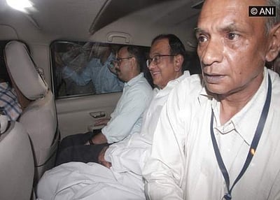 ஐஎன்எக்ஸ் வழக்கு: சிதம்பரத்திடம் சிபிஐ வைத்த 7 முக்கியக் கேள்விகள்!