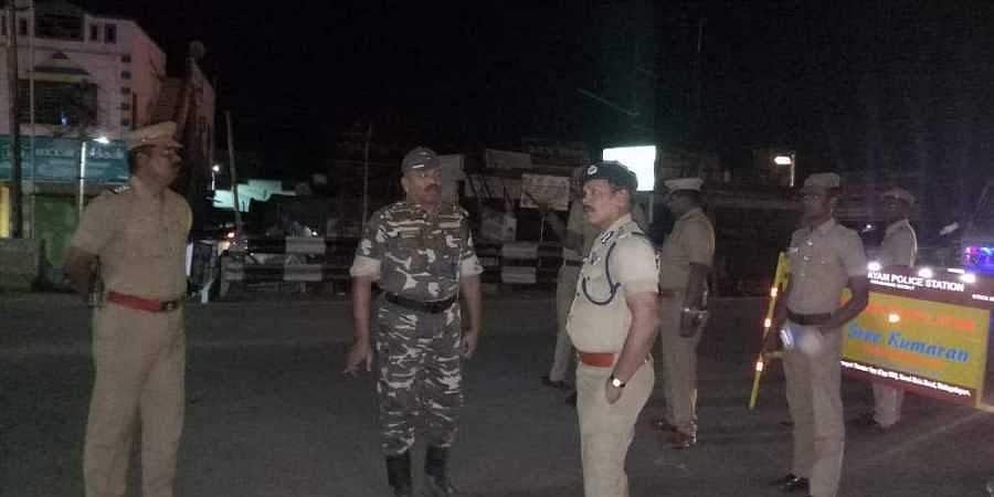 தமிழகத்துக்குள் 6 பயங்கரவாதிகள் ஊடுருவலா? உச்சபட்ச பாதுகாப்புப் பணியில் காவல்துறை