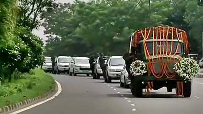 இறுதிச் சடங்குகள்: நிகம்போத் காட் கொண்டு செல்லப்பட்ட அருண் ஜேட்லி உடல்