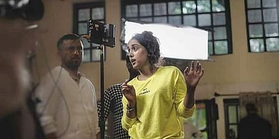 இயக்குநர் ஆகிறார் அமிர்கானின் மகள் ஐரா கான்!