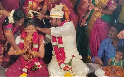 திடீர் திருமணம் செய்த அனிதா சம்பத்