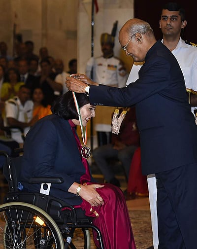 தேசிய விளையாட்டு மற்றும் சாதனை விருது 2019