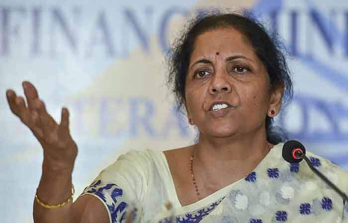 வாகன விற்பனை சரிவுக்கு ஓலா, உபரும் கூட காரணம்: சொன்னவர் யார் தெரியுமா?