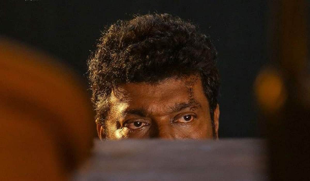 சூர்யாவின் காப்பானுடன் மோதும் ஆர். பார்த்திபனின் ஒத்த செருப்பு!