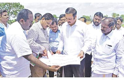 மொரப்பூர்-தருமபுரி ரயில் பாதை திட்டம்: நிலம் கையகப்படுத்த தமிழக அரசு உதவ வேண்டும்: அன்புமணி ராமதாஸ்