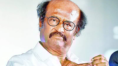 புத்திசாலித்தனமான வேலை கண்ணா! ரஜினியின் பாராட்டு மழையில் நனைந்தவர் இவர்தான்!