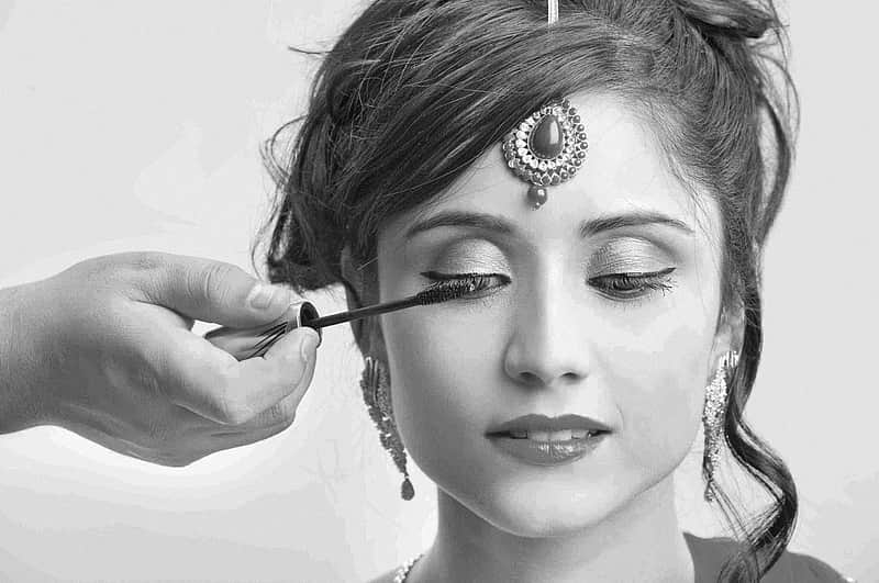 Apply online for beautician training Courses