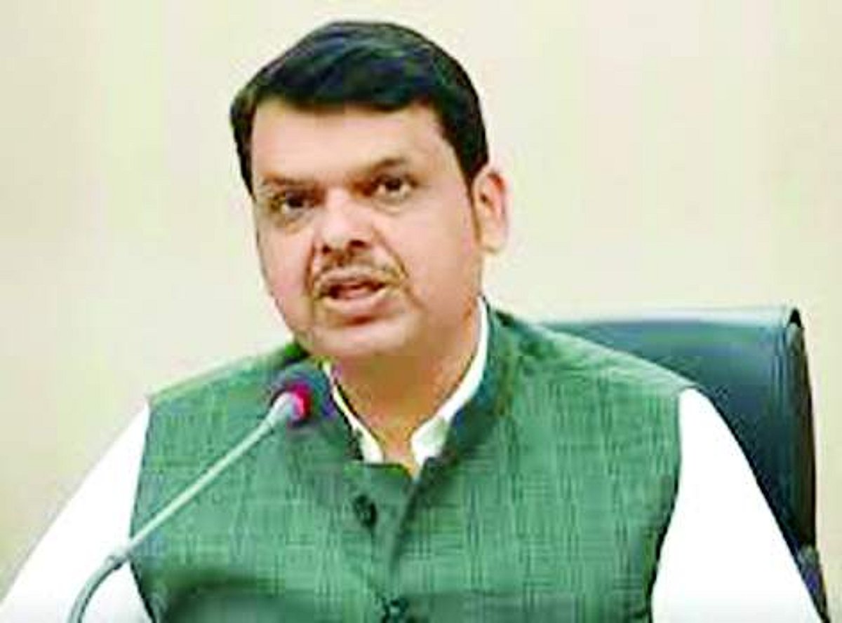 பதவியை இழக்கிறாரா மகாராஷ்டிர முதல்வர்?