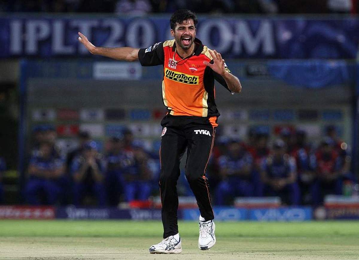 என்னைத் தேர்வு செய்யாதது ஏன்?: கேள்வி எழுப்பும் வேகப்பந்து வீச்சாளர்!